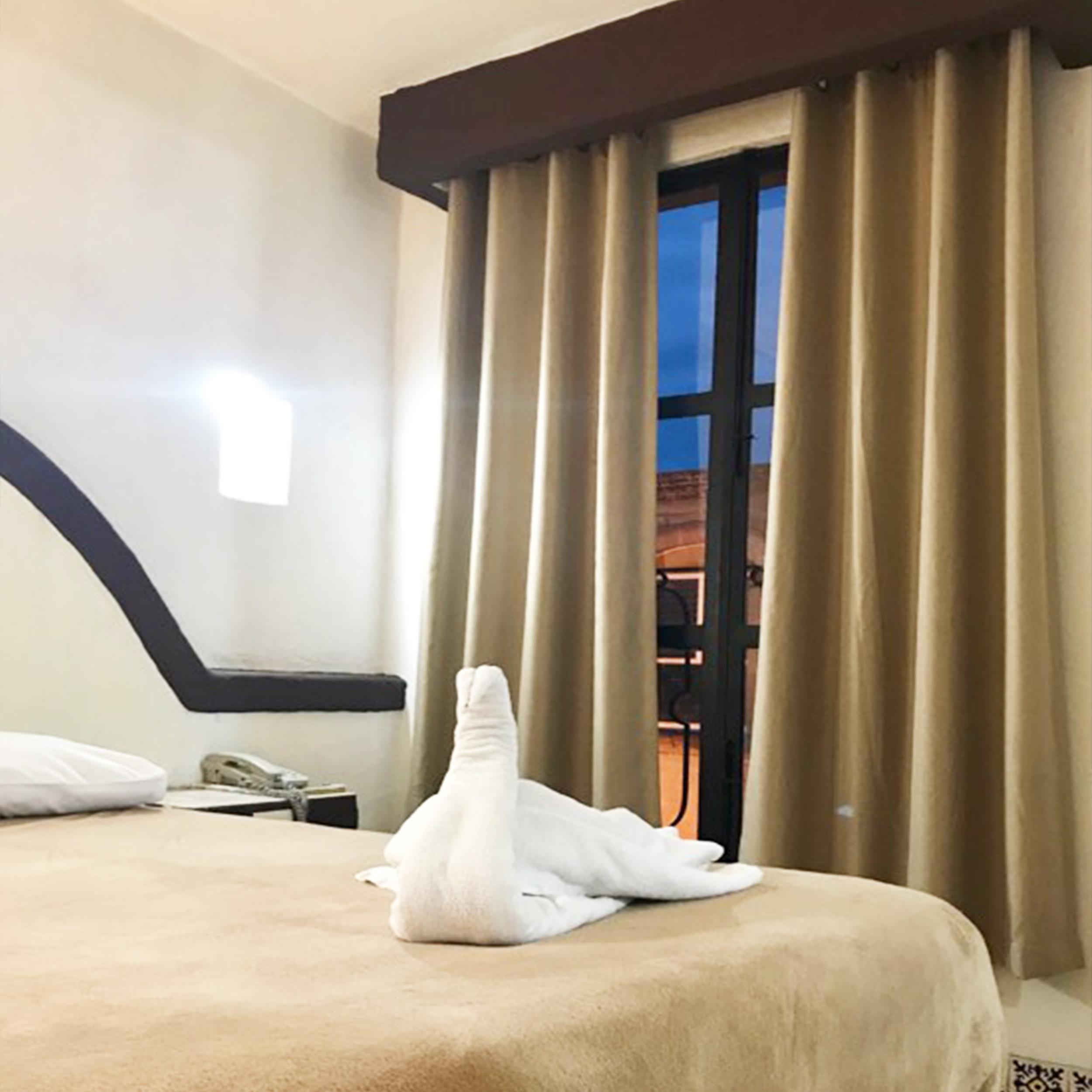 Hotel Plaza モレリア エクステリア 写真